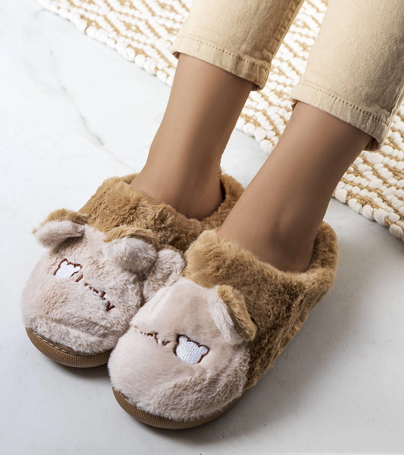 Beżowe miękkie kapcie Lucky Teddy