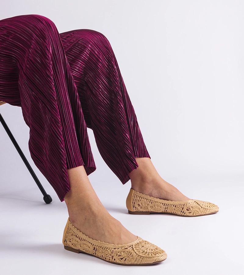 Beżowe balerinki  plecione Salinela