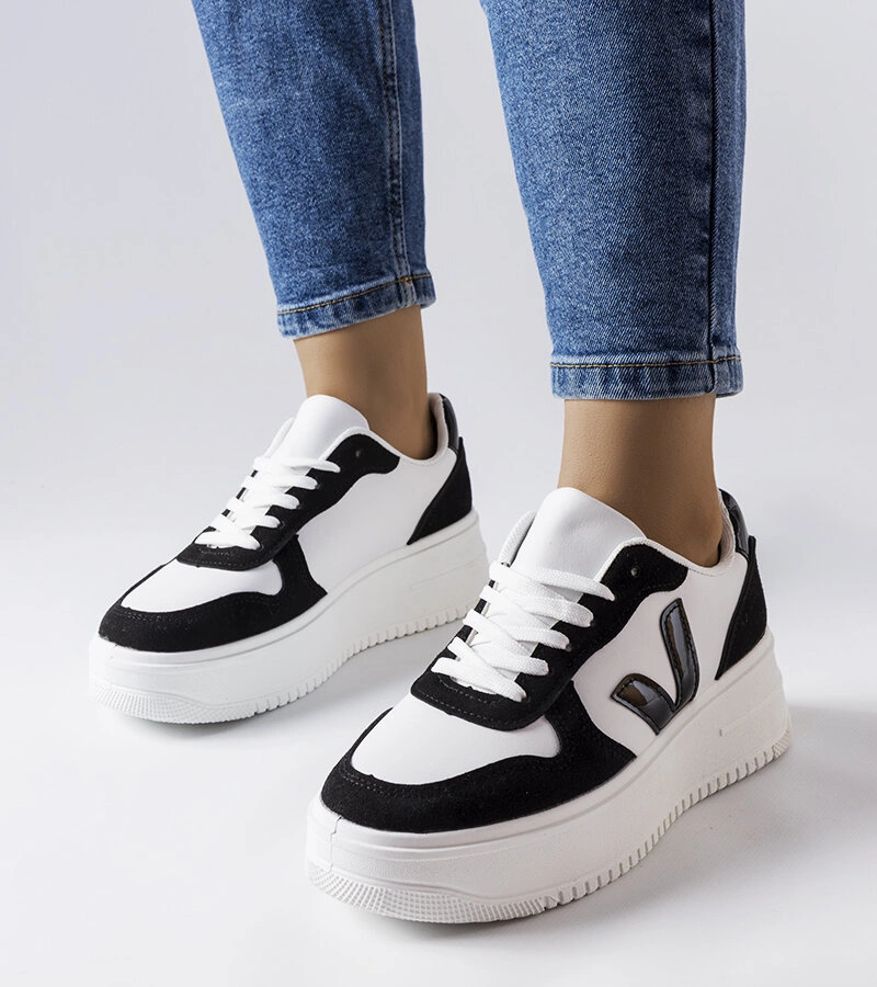 Czarno-białe sneakersy na platformie Plouffe