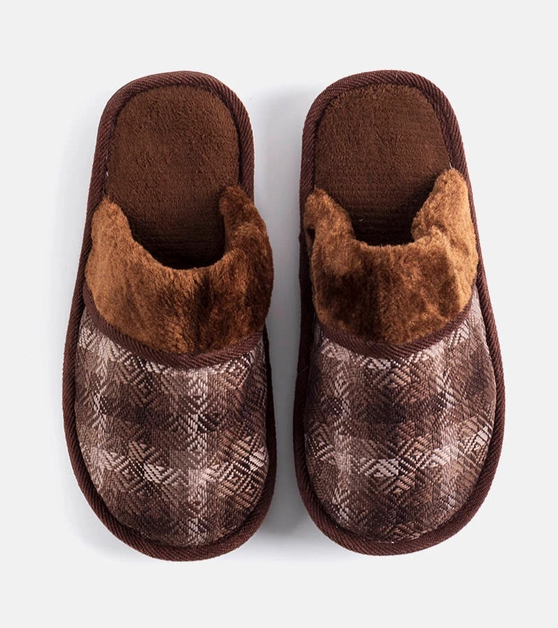 Brązowe kapcie męskie Mirem