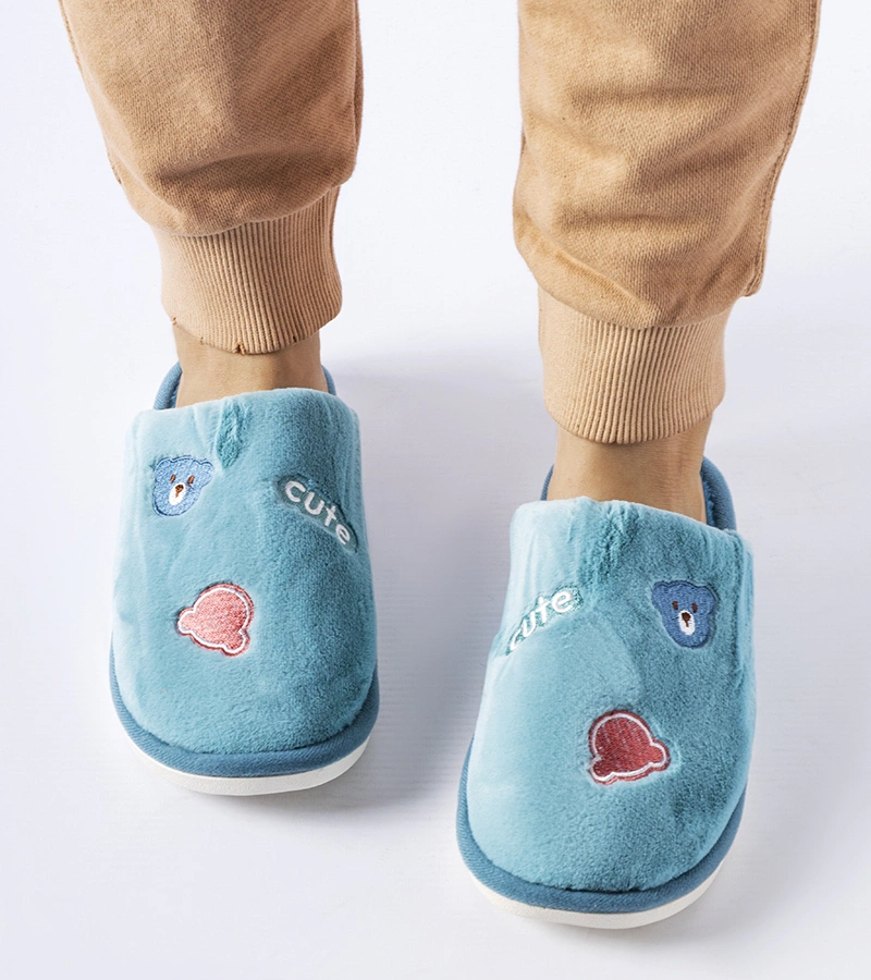 Niebieskie ciepłe kapcie z misiami Cute
