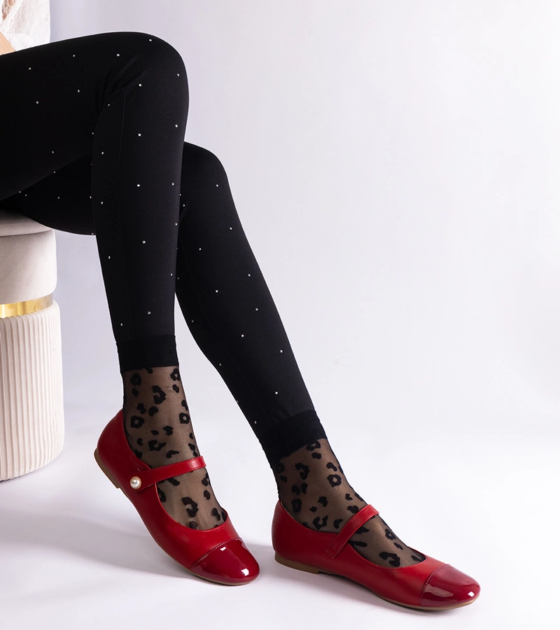 Czerwone balerinki z lakierowanym noskiem Jaures