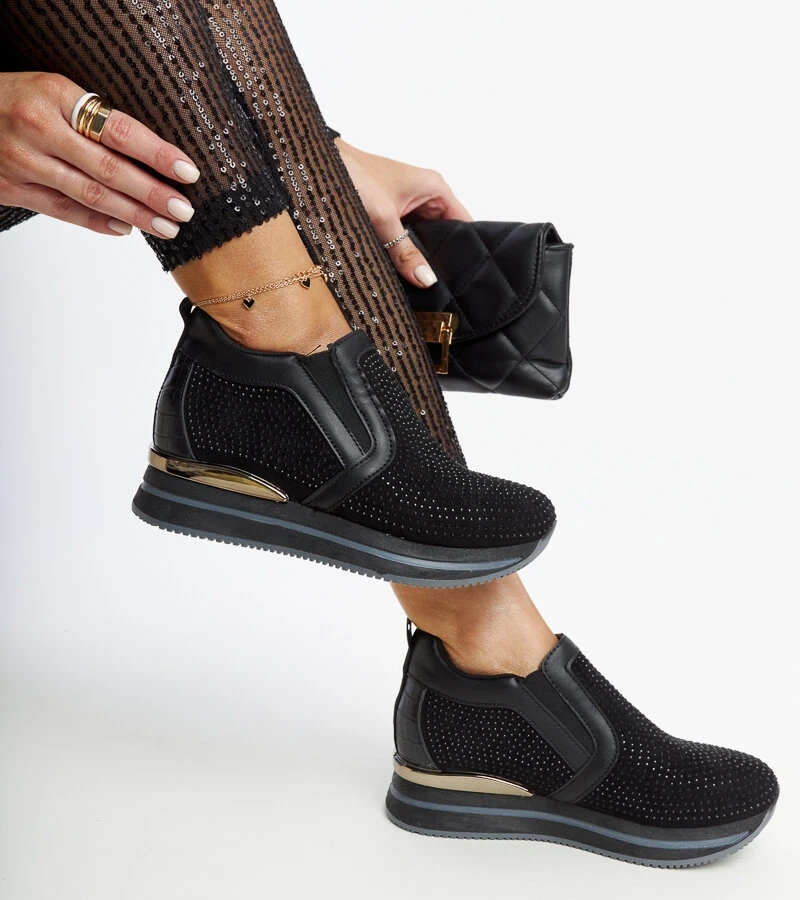 Czarne tenisówki na koturnie Cadelaria