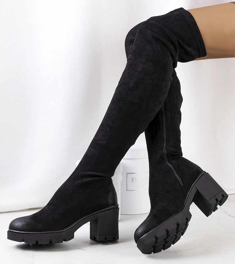 Czarne zamszowe wysokie kozaki Nina