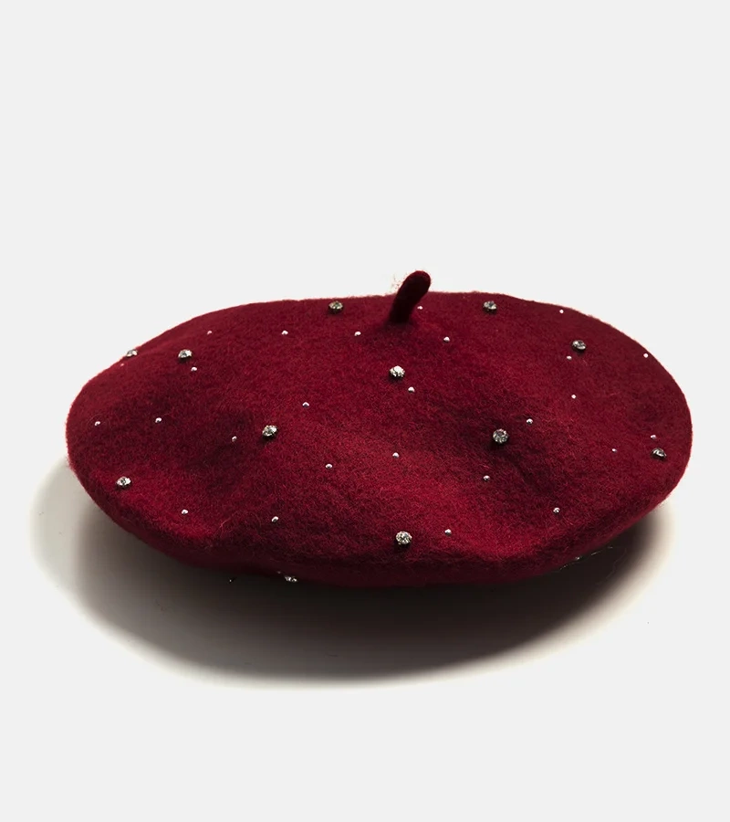 Czerwony beret Manier