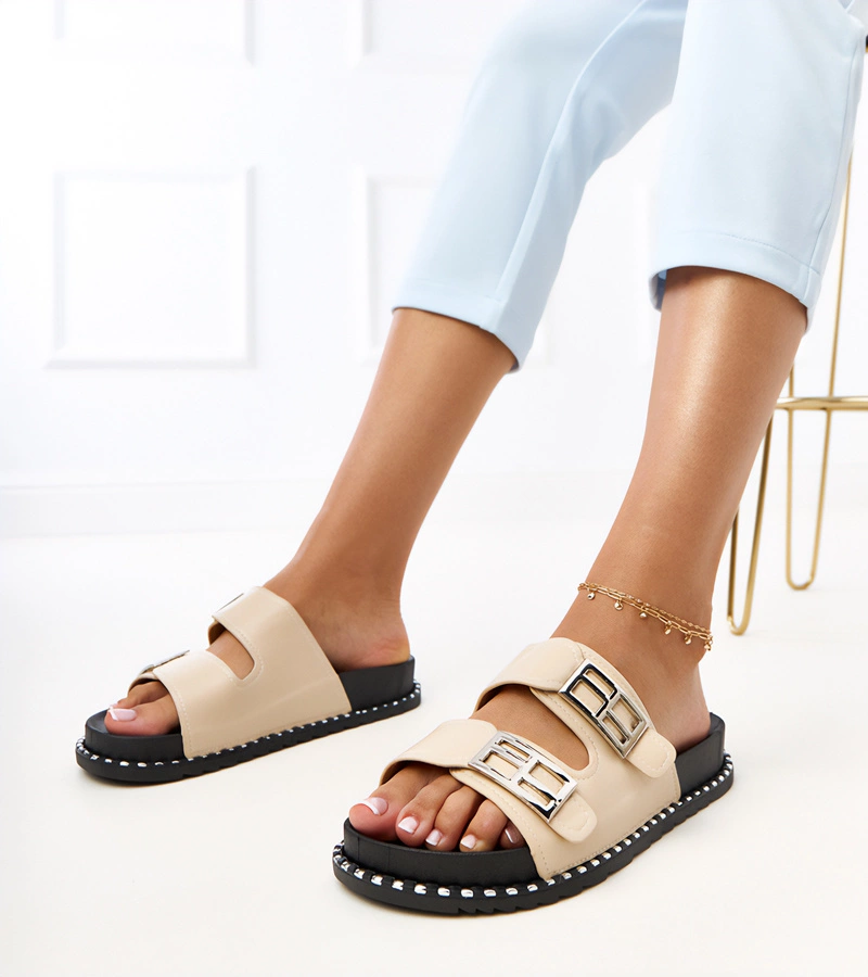 Beżowe klapki na platformie Blau