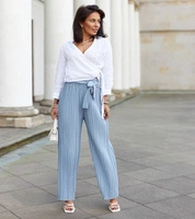 Błękitny || Niebieski