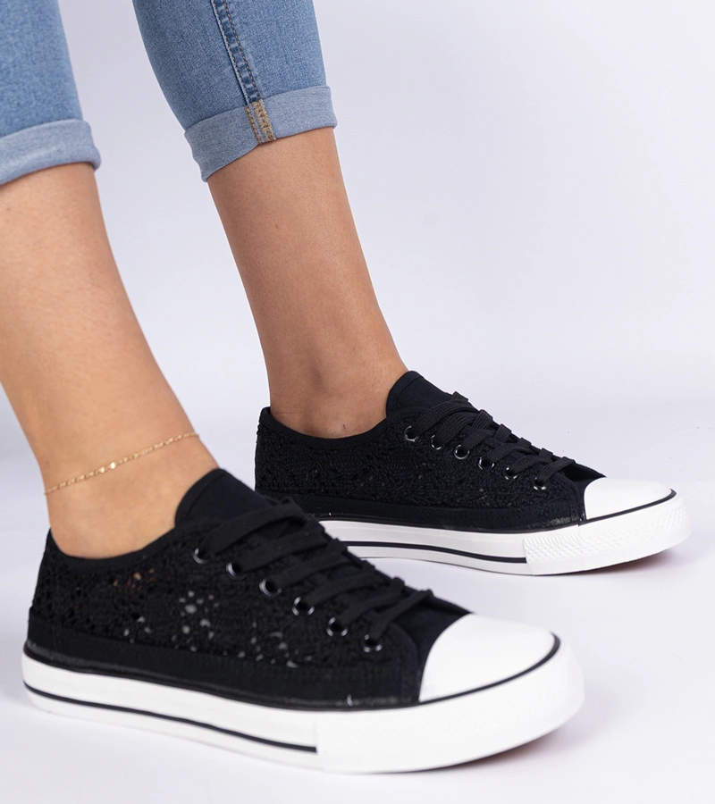 Czarne trampki damskie ażurowe Saha