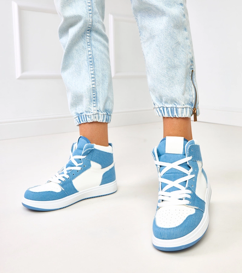 Wysokie sneakersy za kostkę z jeansowym motywem Kasna
