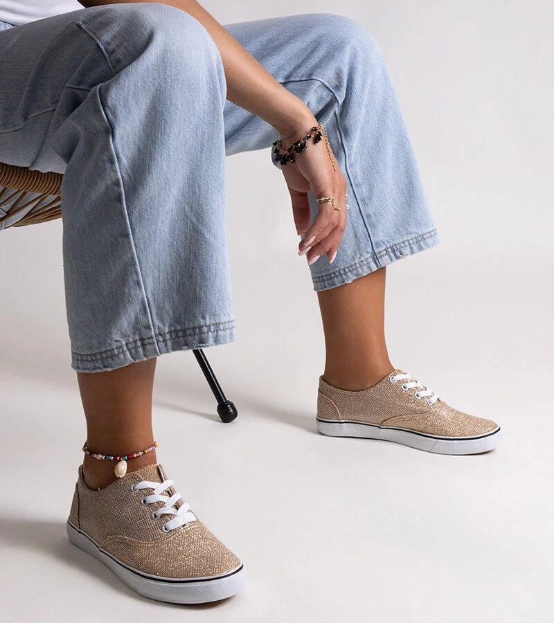 Złote błyszczące tenisówki Carroline