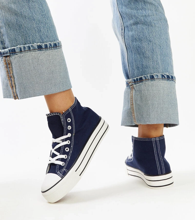 Granatowe wysokie trampki na grubej podeszwie Bagy