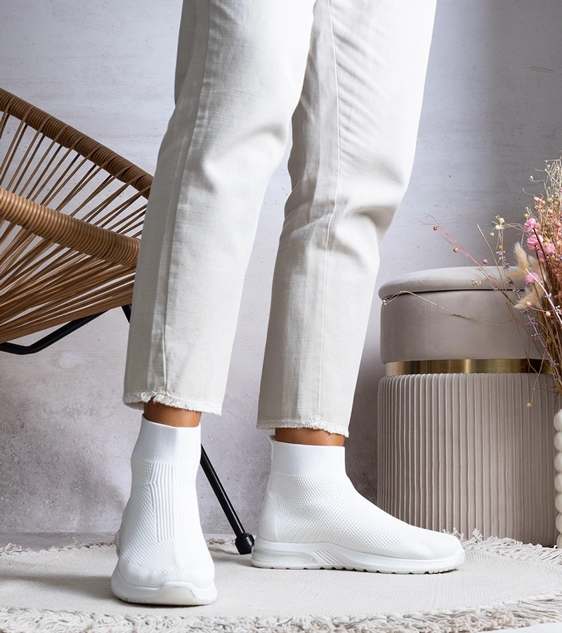 Białe sneakersy za kostkę Salgado