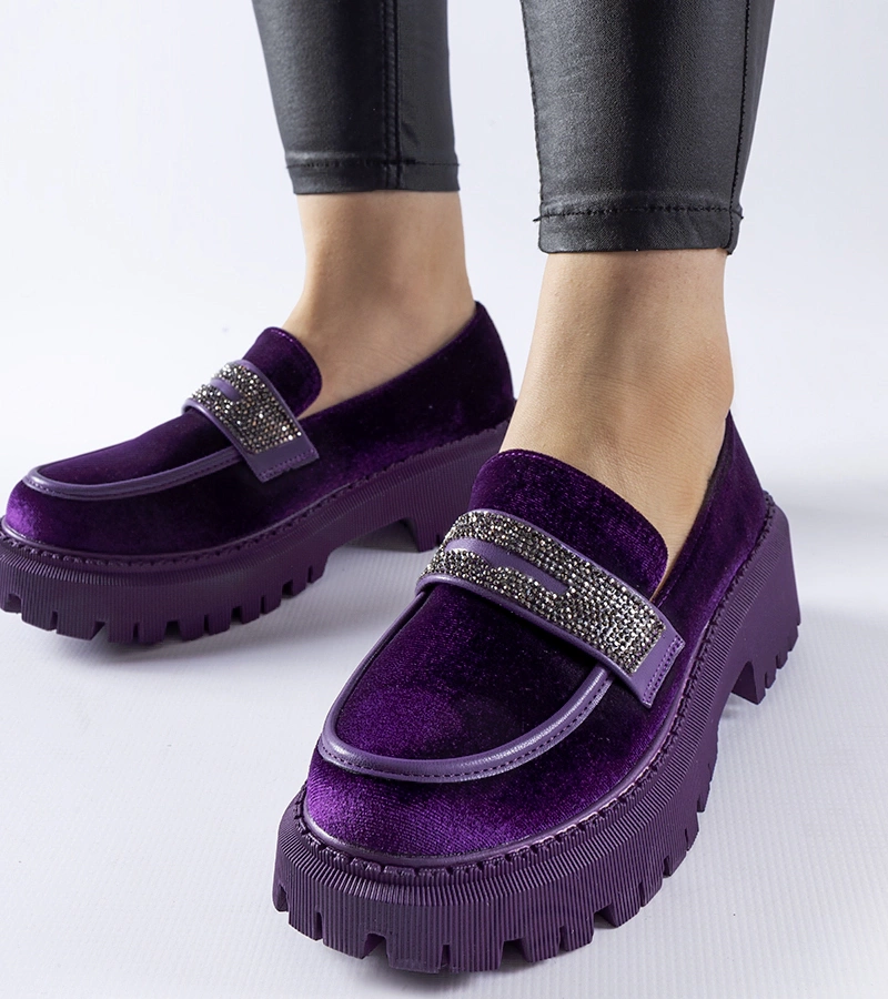 Fioletowe mokasyny z cyrkoniami Longuelo