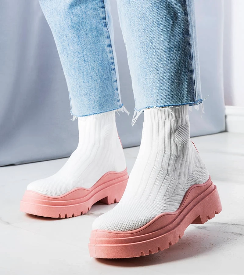 Białe skarpetkowe botki z różową podeszwą Cali