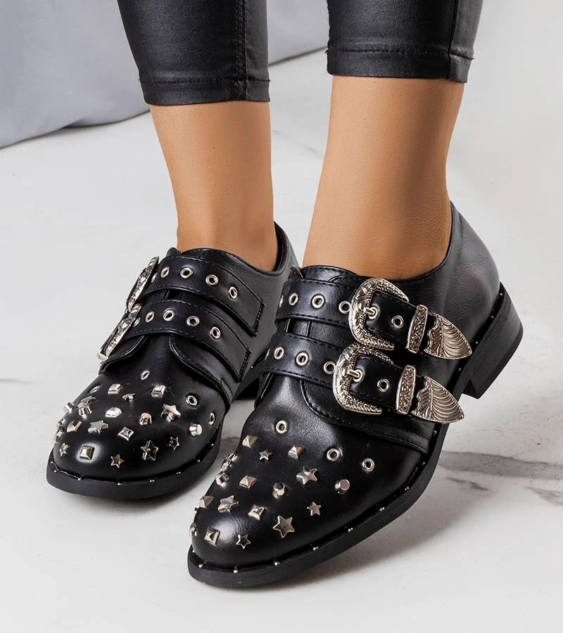 Czarne półbuty Boisi