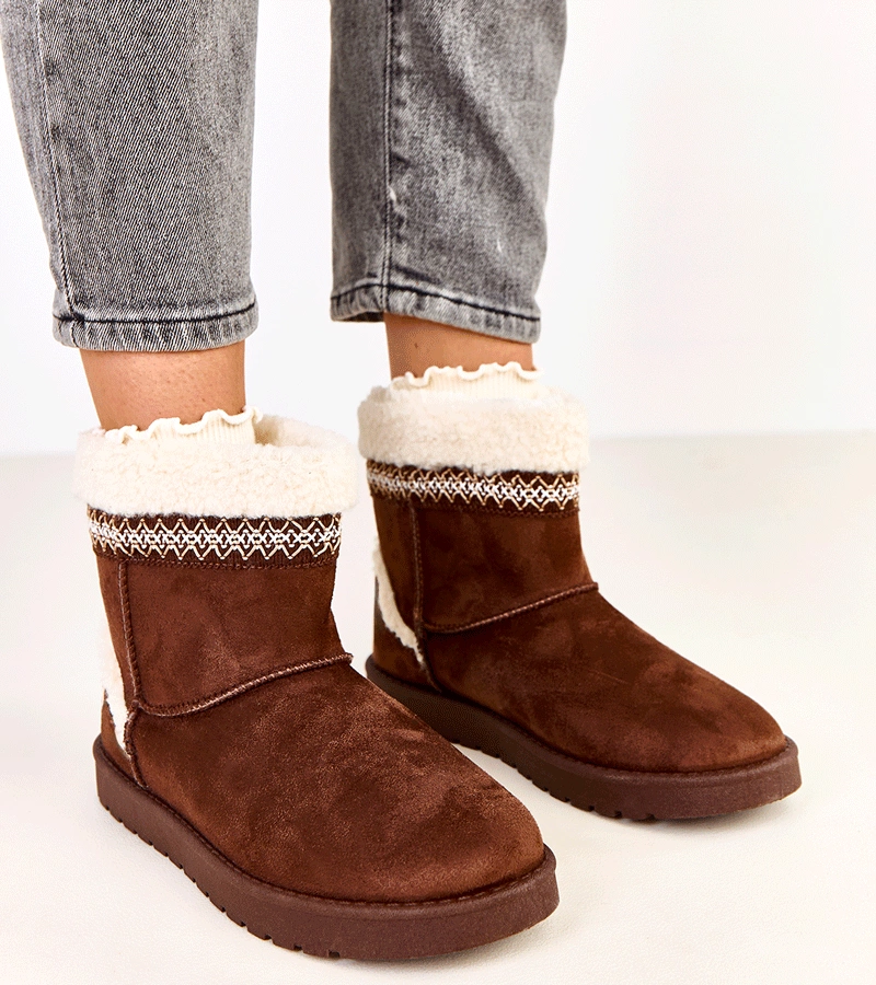 Brązowe niskie śniegowce zdobione haftem Sensila