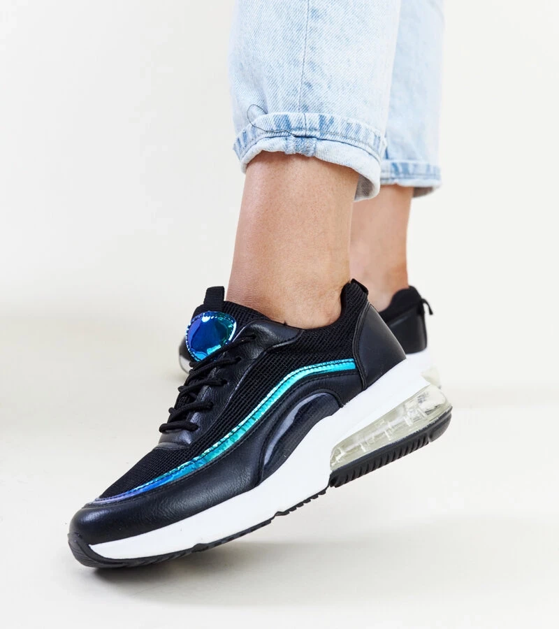Czarne sneakersy z hologramem Jelka