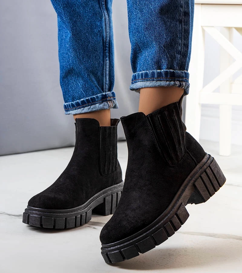 Czarne ocieplane botki Leiva