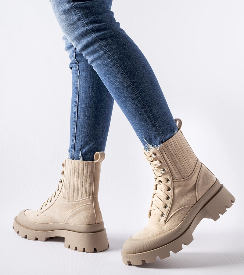 Beżowe botki z eko-zamszu Orson