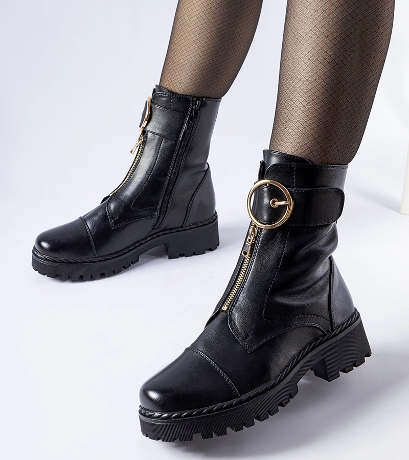 Czarne ocieplane botki Classe