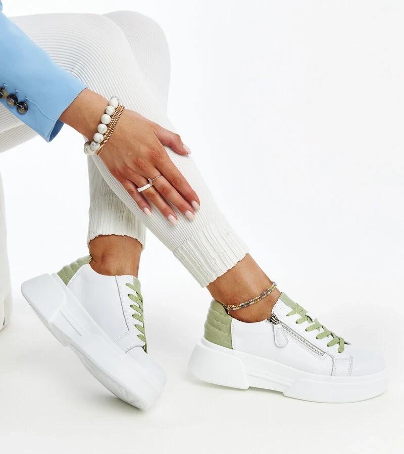 Biało-zielone skórzane sneakersy Atyaf