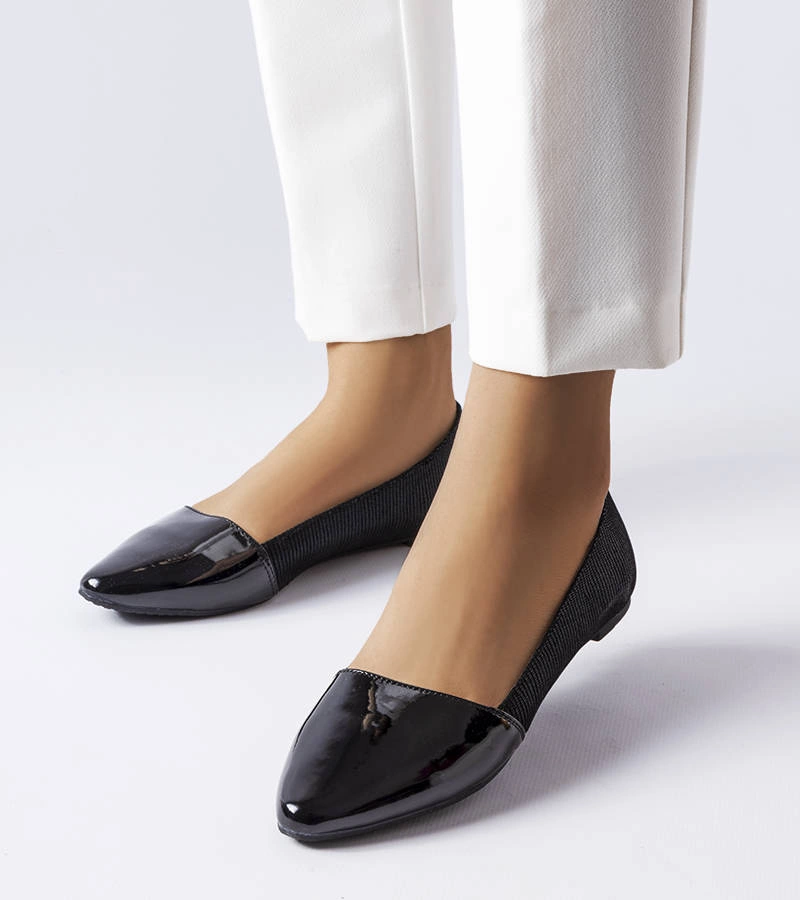 Czarne eleganckie balerinki Riel