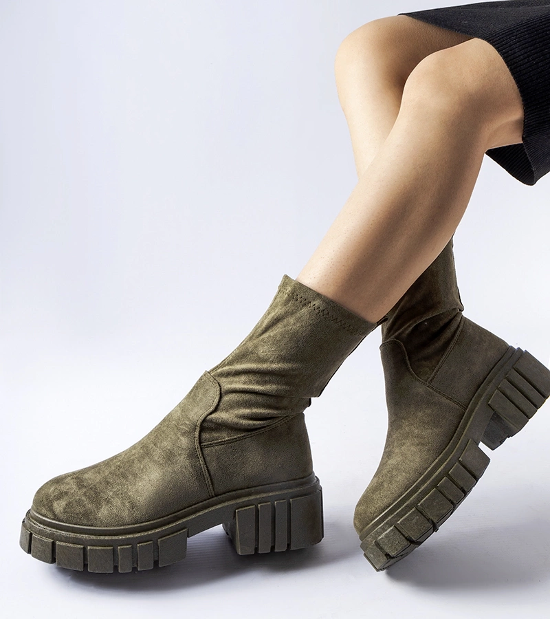 Zielone wsuwane botki eko-zamsz Montefusco