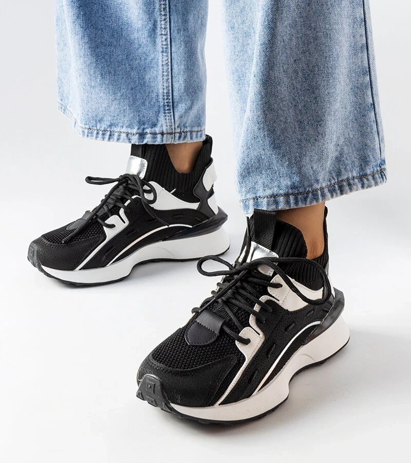 Czarno-białe stylowe sneakersy Begins