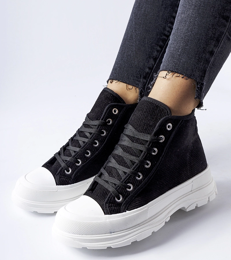 Czarne trampki za kostkę Villaggio