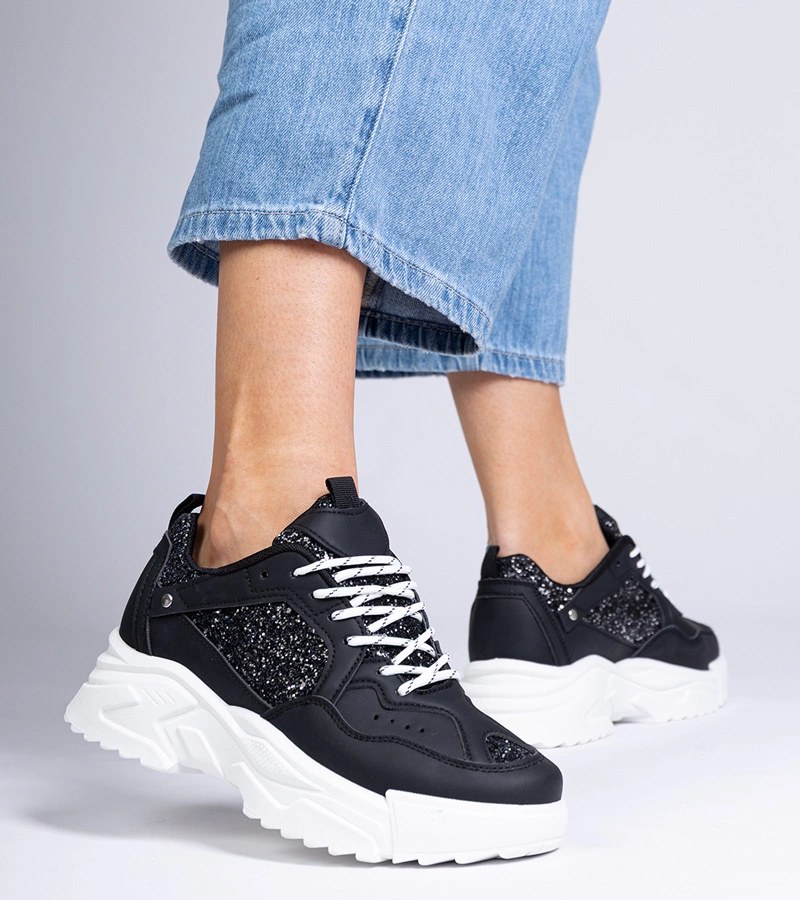 Czarne sneakersy damskie z brokatowymi wstawkami Caraballo