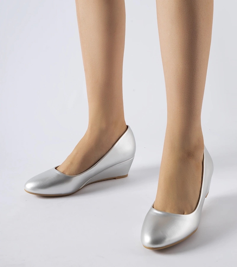 Srebrne baleriny na niskim koturnie Houston