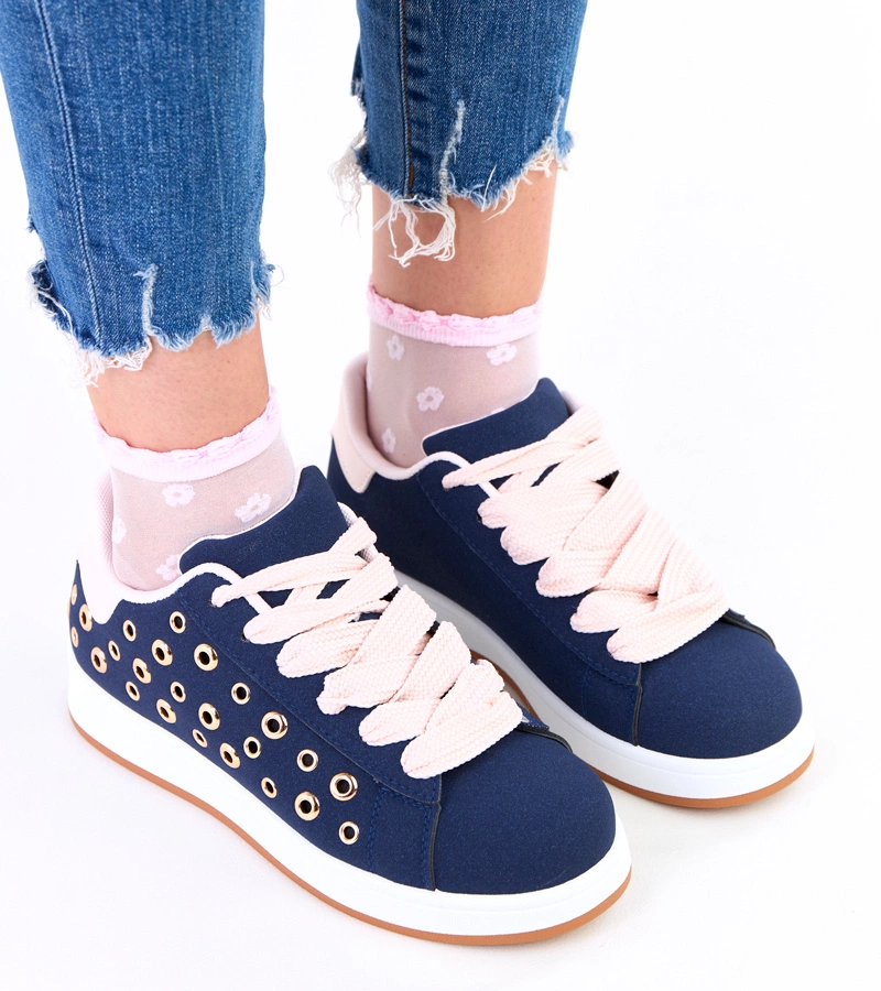 Granatowe sneakersy na platformie z nitami Adelis
