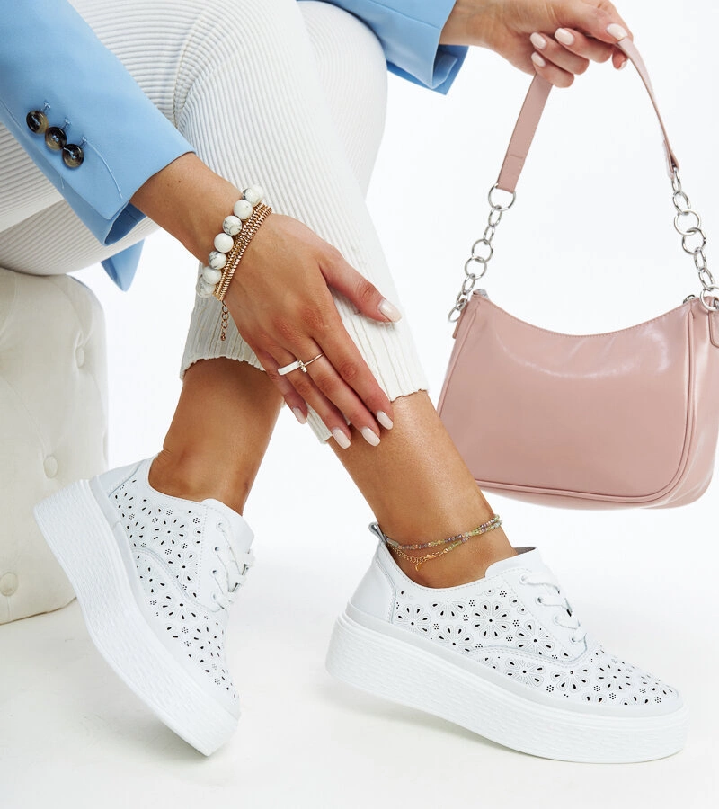 Białe ażurowe skórzane sneakersy Maisa