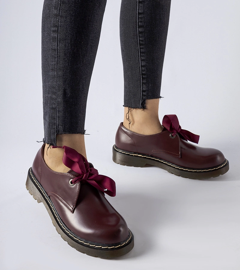 Bordowe półbuty z ozdobna kokardką Rodriguez