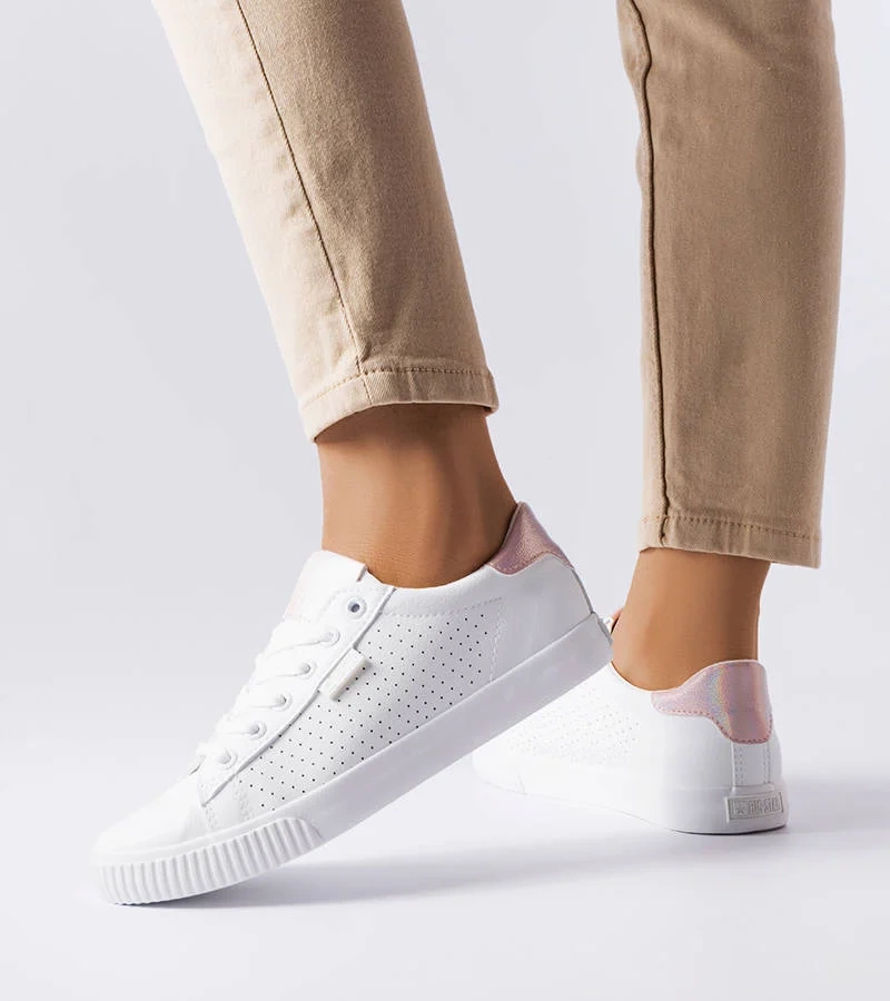 Białe tenisówki z perforacją Big Star HH274073