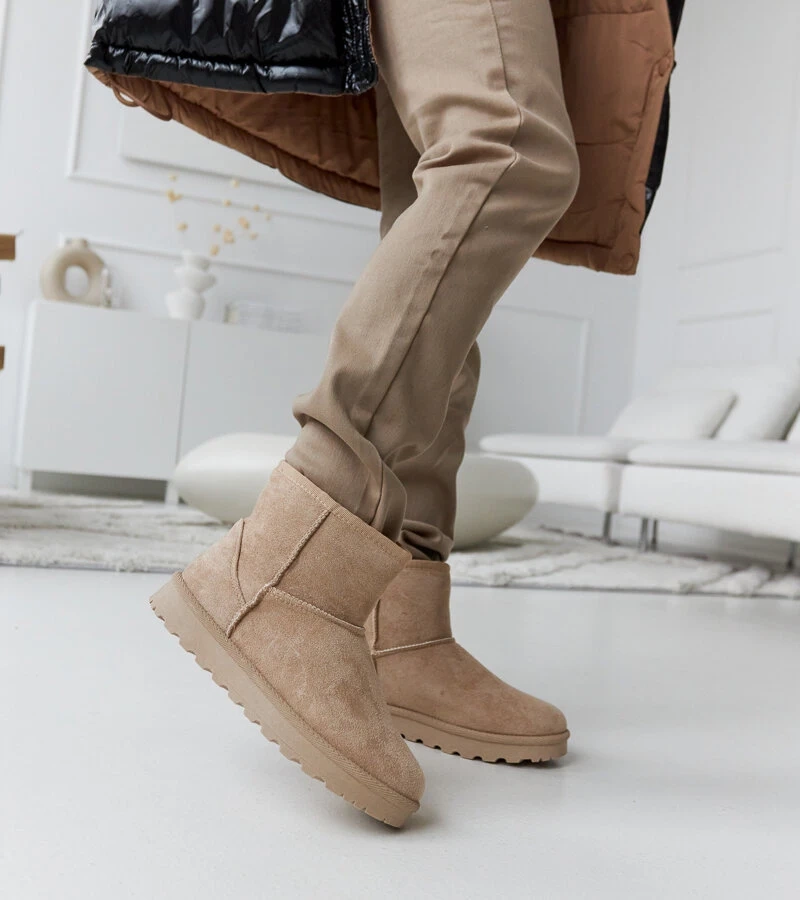 Brązowe ocieplane krótkie śniegowce Menaggio