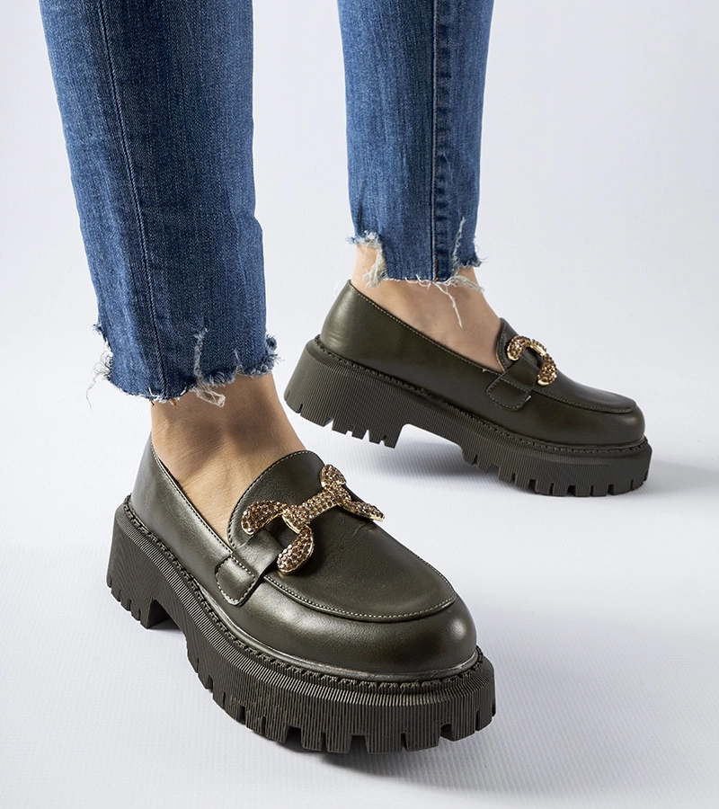 Zielone mokasyny zdobione cyrkoniami Uzzone