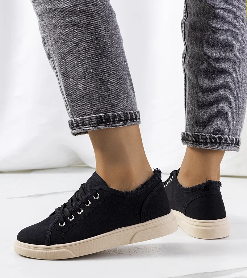 Czarne klasyczne tenisówki Estes