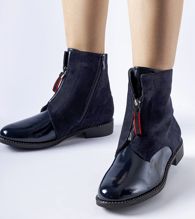 Granatowe ocieplane lakierowane botki Belvedere