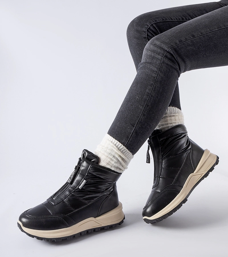 Czarne ocieplane śniegowce na zamek Ritter