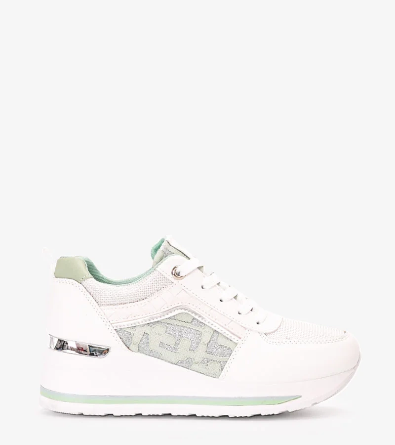 Białe sneakersy na koturnie Vildan