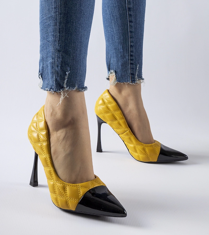Żółte pikowane szpilki Benito