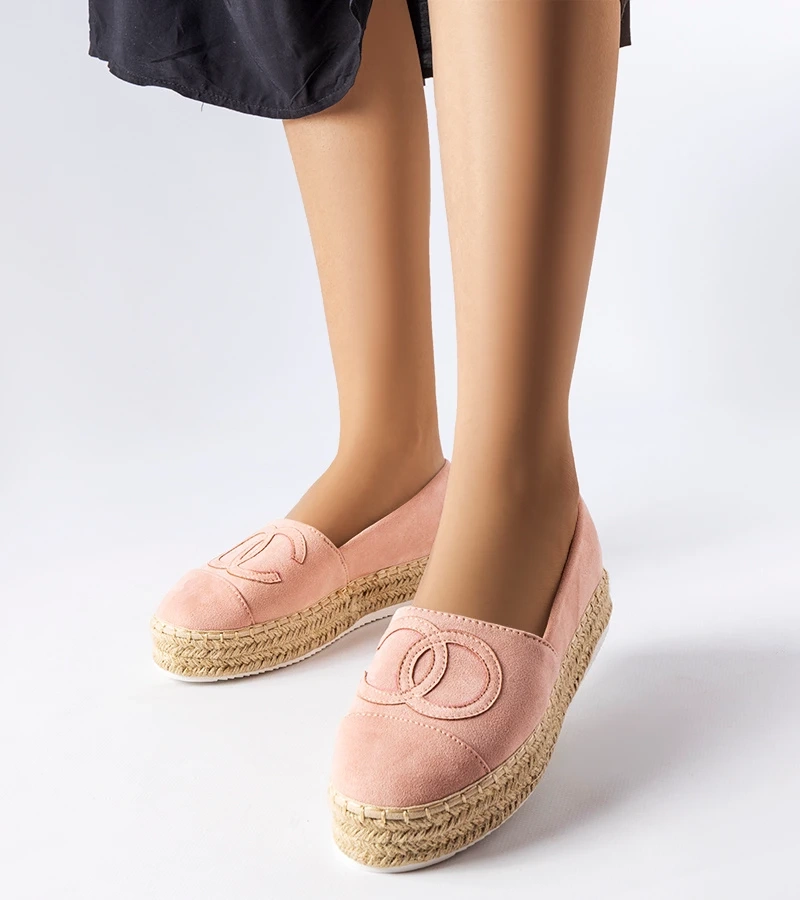 Różowe espadryle na platformie Beaudry