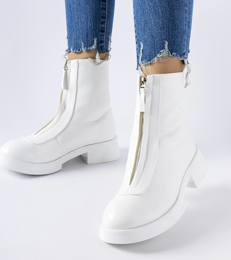 Białe ocieplane botki z suwakiem Baldo