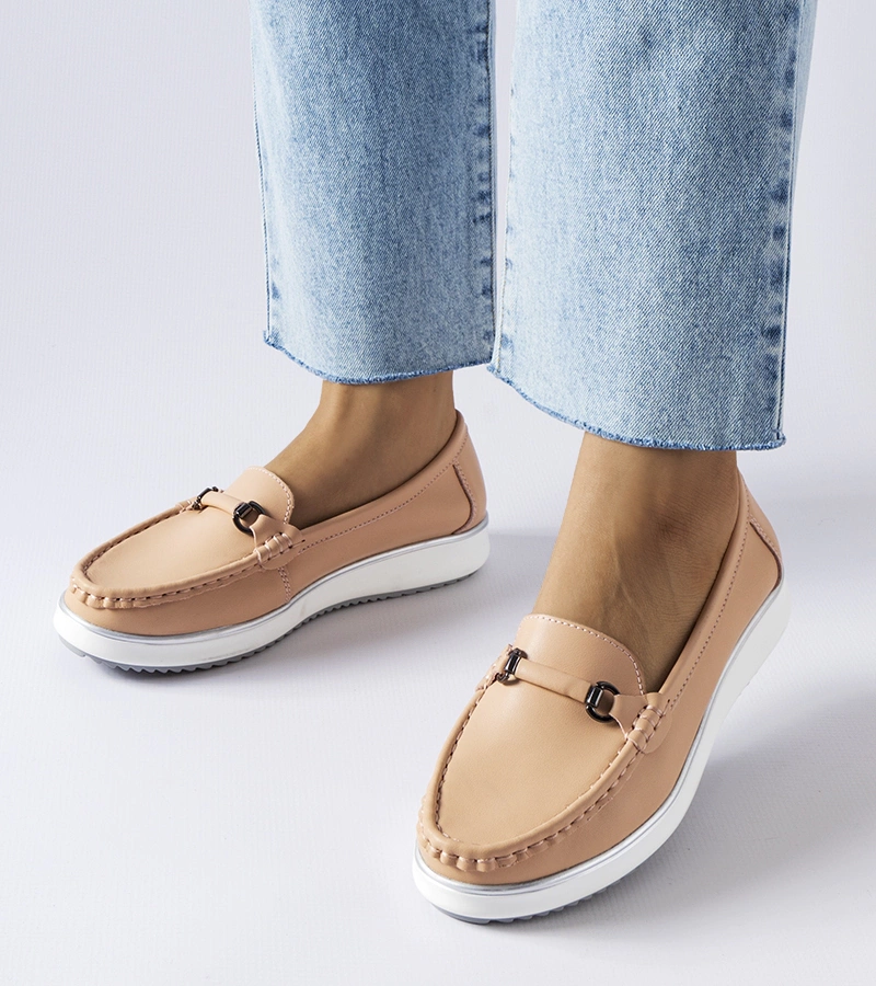 Różowe mokasyny ze skórzaną wkładką Vinceza