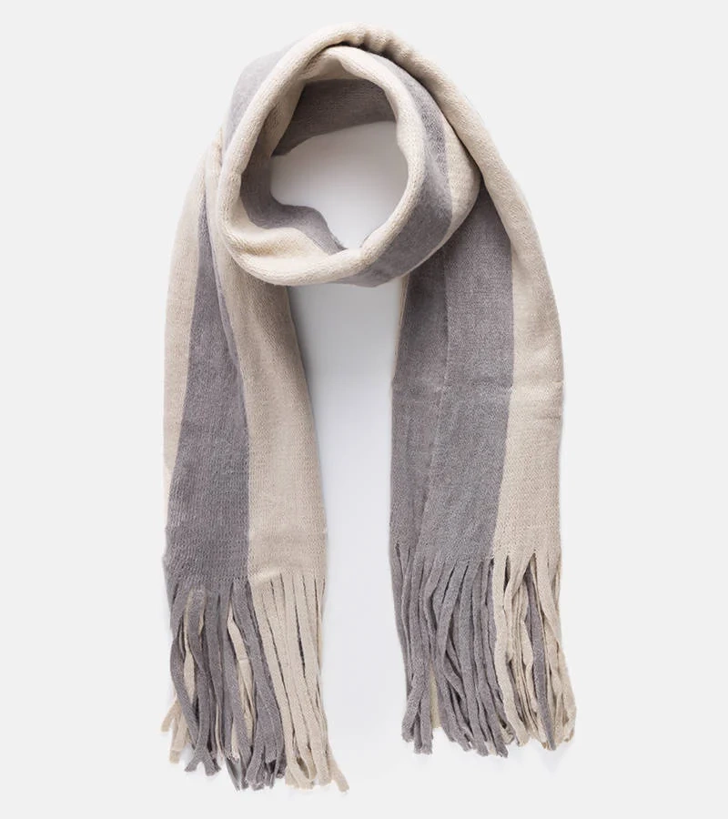 Beżowo-szary szal z frędzlami Lana