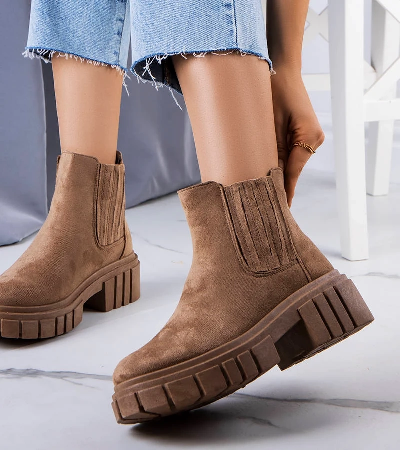 Brązowe ocieplane botki Leiva