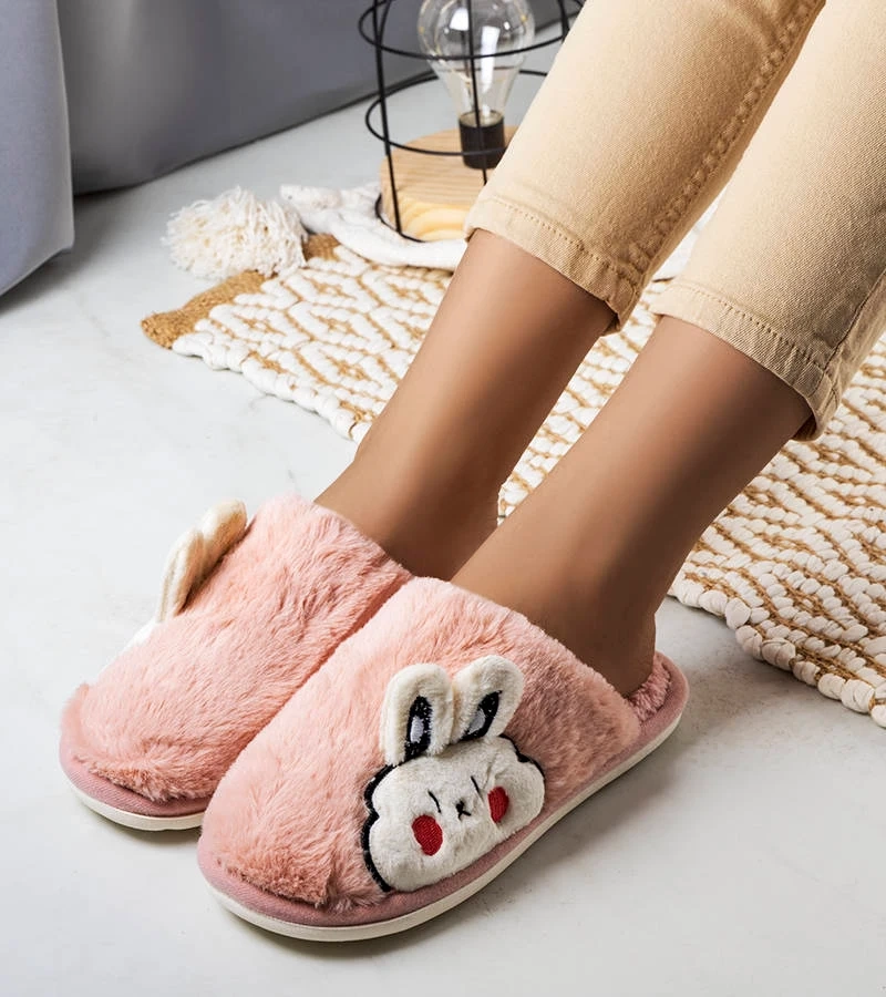 Jasnoróżowe miękkie kapcie Half Bunny