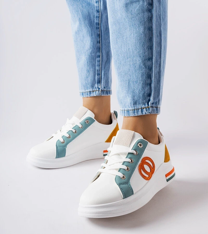Białe sneakersy z kolorowymi wstawkami Passaic