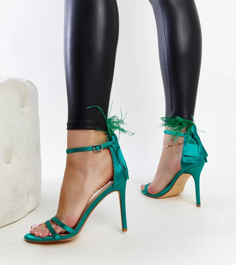 Zielone sandałki z piórami Adalgisio